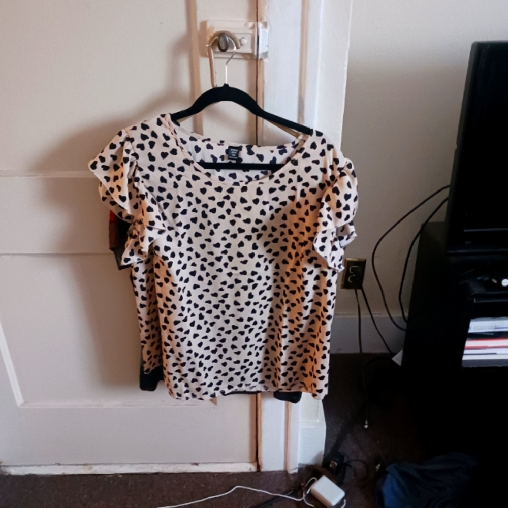 Various Tops mostly XL Or L cotton rayon blends.  Will bundle or separate. - Picture 1 of 8